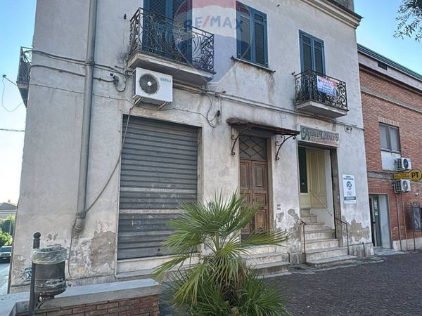 Casa Semindipendente Cascano, Sessa Aurunca, CE Vendita