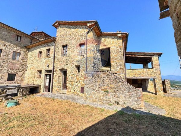 Porzione di casa Lippiano, Monte Santa Maria Tiberina, PG Vendita