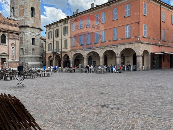 Locale Commerciale Centro storico, Reggio nell'Emilia, RE Affitto - Foto 4