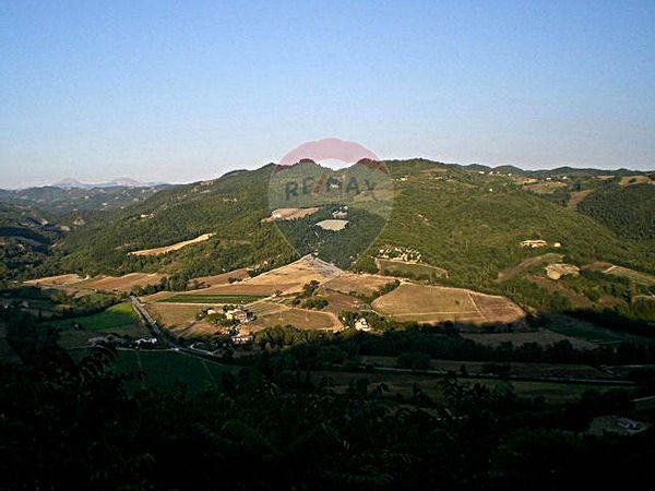 Terreno Montone, PG Vendita