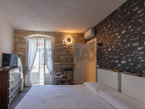 Casa Indipendente Centro Storico, Scicli, RG Vendita