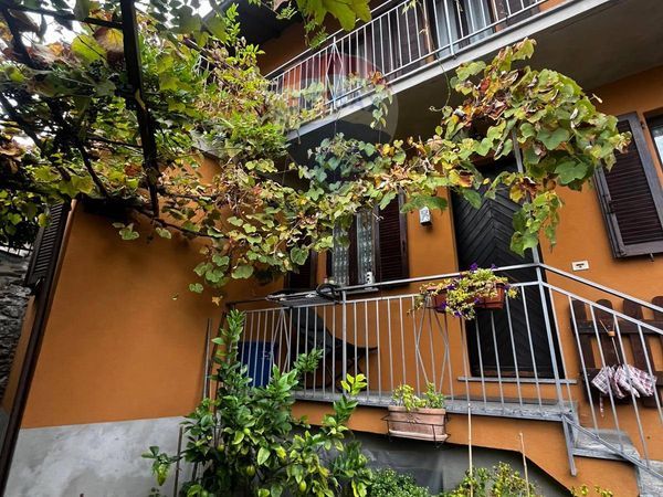 Casa Indipendente Bosco Valtravaglia, Montegrino Valtravaglia, VA Vendita - Foto 4