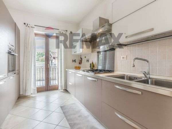 Villetta bifamiliare Manziana, RM Vendita - Foto 4