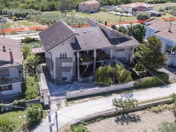 Porzione di villa Alanno Scalo, Alanno, PE Vendita - Foto 2