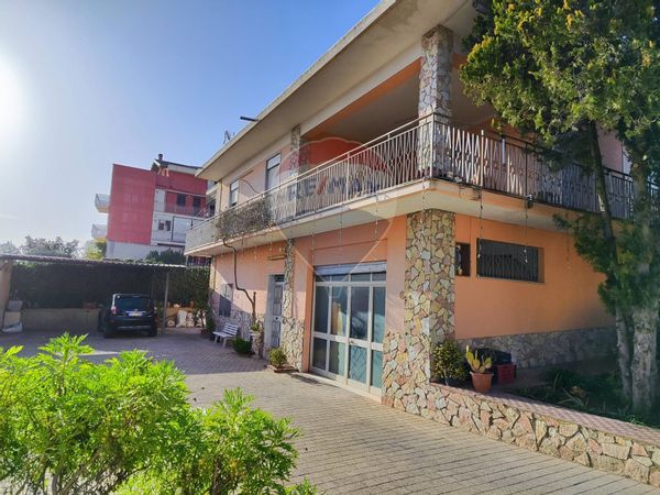 Villa singola Caltagirone, CT Vendita