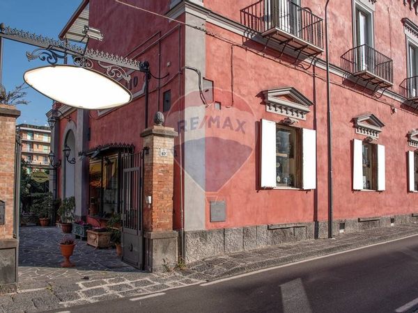 Casa Semindipendente San Giorgio a Cremano, NA Vendita