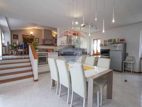 Porzione di casa Valbrembo, BG Vendita