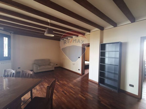 Appartamento Sant'Agata li Battiati, CT Affitto