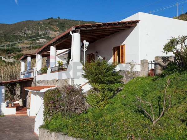 Villa singola Pirrera, Lipari, ME Vendita - Foto 3