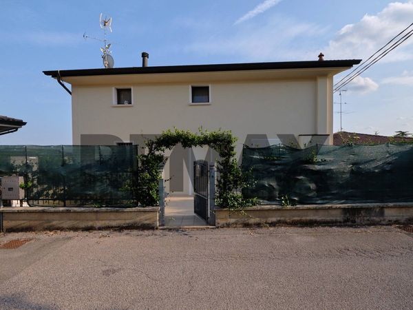 Porzione di casa Calcinato, BS Vendita