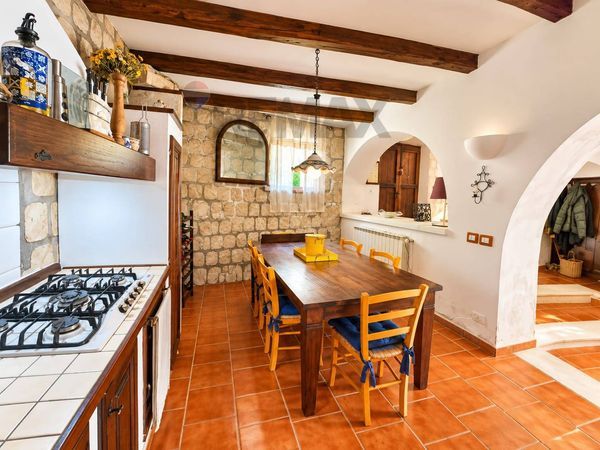 Casa Indipendente Calabritto, Galluccio, CE Vendita - Foto 4