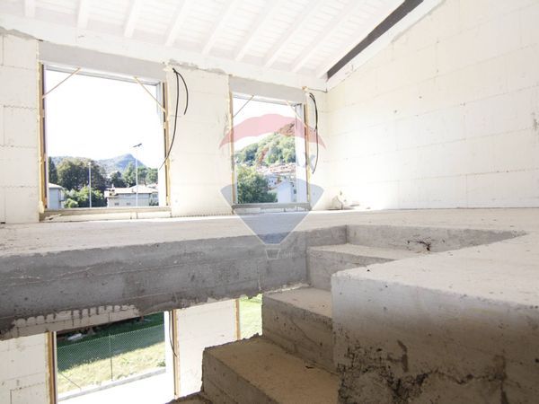 Porzione di villa Cavagnano, Cuasso al Monte, VA Vendita - Foto 3