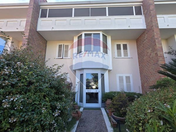 Villa a schiera Centro, Caserta, CE Vendita