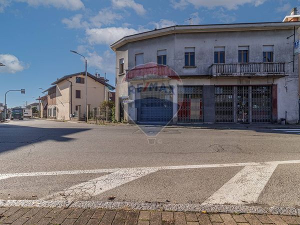 Casa Indipendente Cossato, BI Vendita