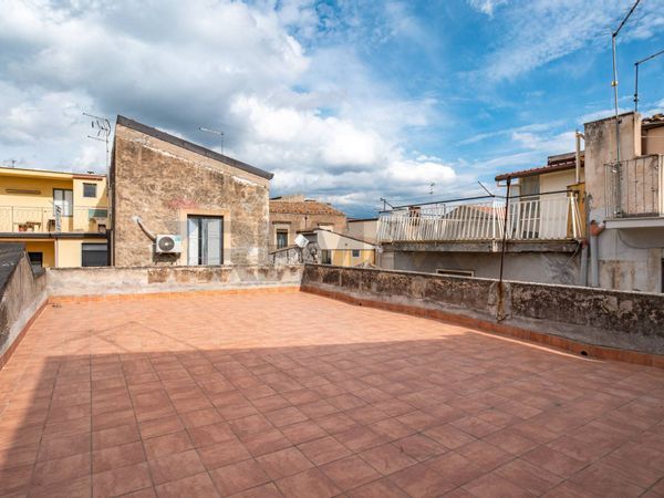 Casa Indipendente Paternò, CT Vendita