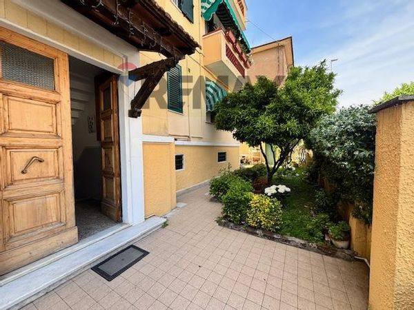Appartamento Varignano, Viareggio, LU Vendita