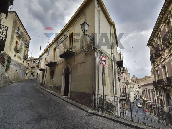 Casa Indipendente Agira, EN Vendita