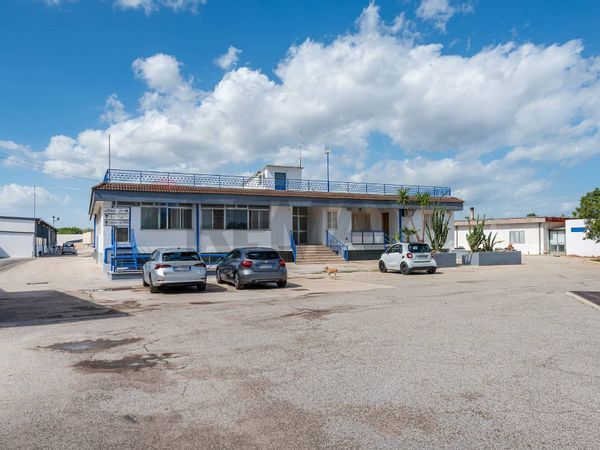 Capannone Industriale Modugno, BA Affitto