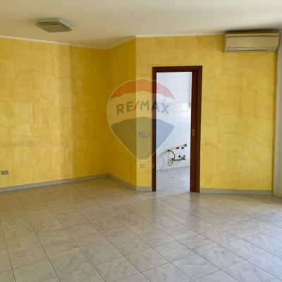 Appartamento Zona Madonna Regina, Busto Arsizio, VA Vendita