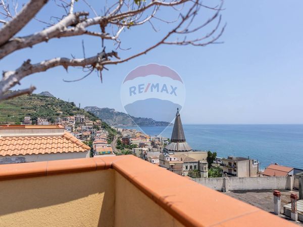 Attico/Mansarda Giardini-Naxos, ME Vendita
