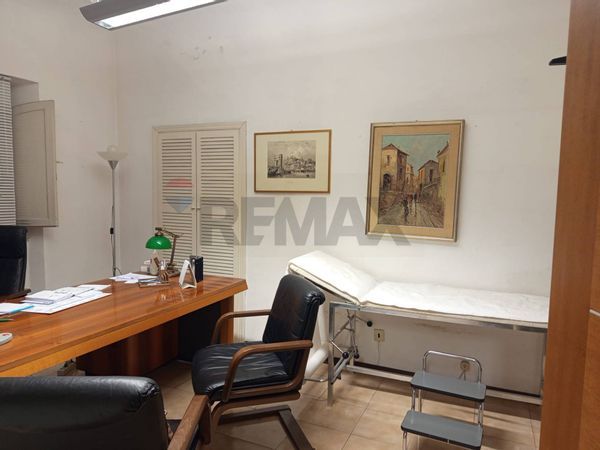 Ufficio Centro storico, Ancona, AN Affitto - Foto 3