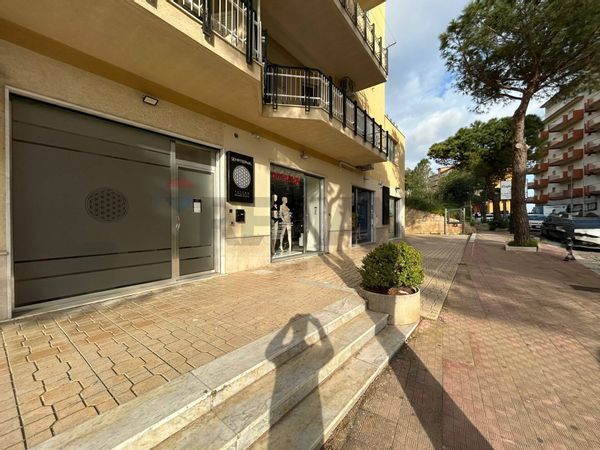 Attività  Commerciale Favara, AG Affitto - Foto 2