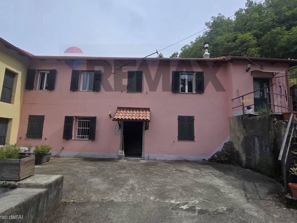Casa Indipendente Cesena Caranza, Varese Ligure, SP Vendita