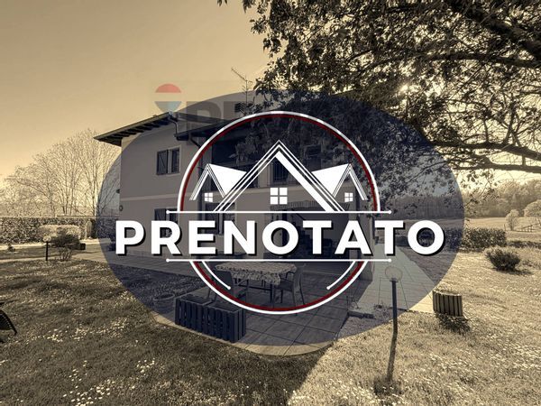 Porzione di villa Viggiù, VA Vendita