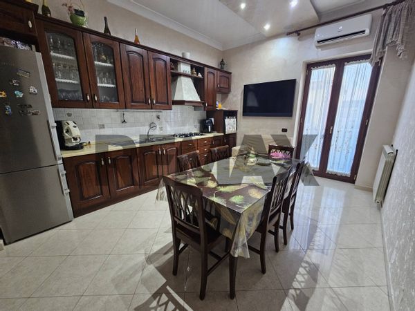 Appartamento Zona Centro, Afragola, NA Vendita