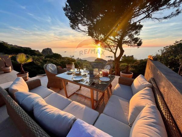 Villa singola Costa Paradiso, Trinità d'Agultu e Vignola, SS Vendita