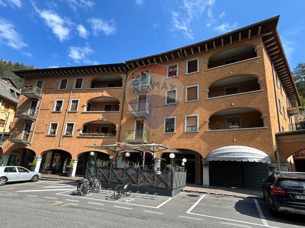 Appartamento Piazza Brembana, BG Vendita