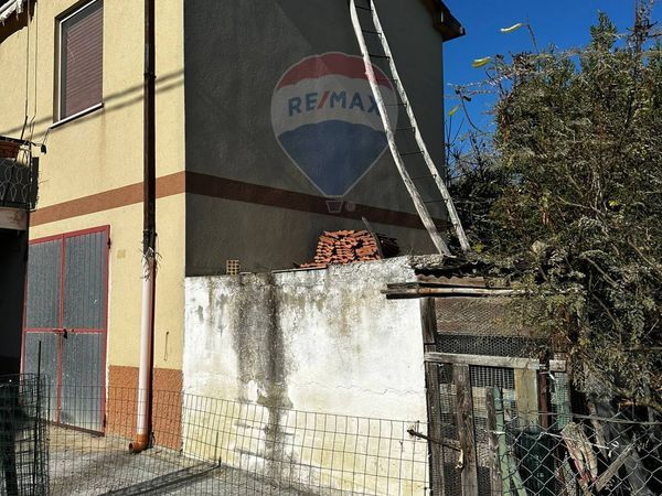 Casa Indipendente Castiglione Messer Raimondo, TE Vendita - Foto 3