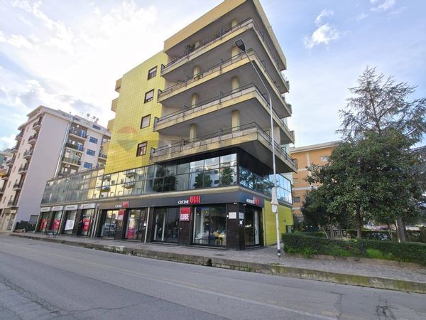 Ufficio Via Panebianco, Cosenza, CS Affitto - Foto 2