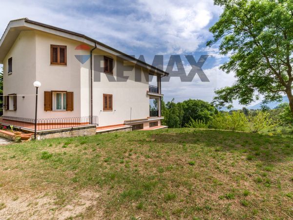 Villa singola Pioppo, Monreale, PA Vendita
