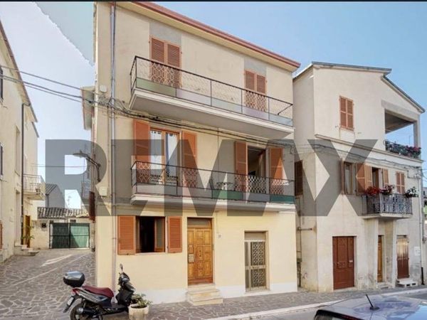Casa Semindipendente Villalfonsina, CH Vendita
