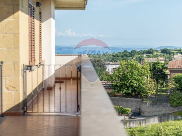 Rustico Grotte di Castro, VT Vendita