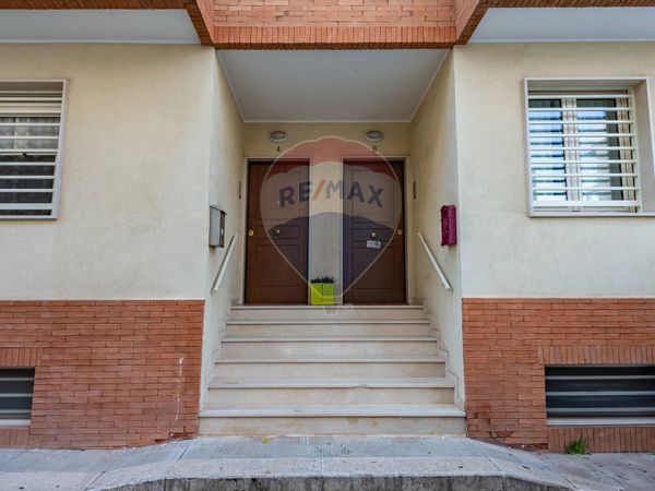 Casa Indipendente Modugno, BA Vendita