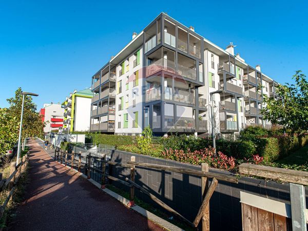 Appartamento Pero, MI Vendita