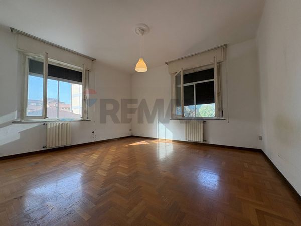 Appartamento Quartiere Sant' Antonio, Pisa, PI Vendita - Foto 2