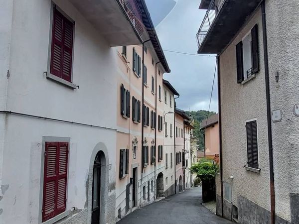 Casa Indipendente Alta Valle Intelvi, CO Vendita