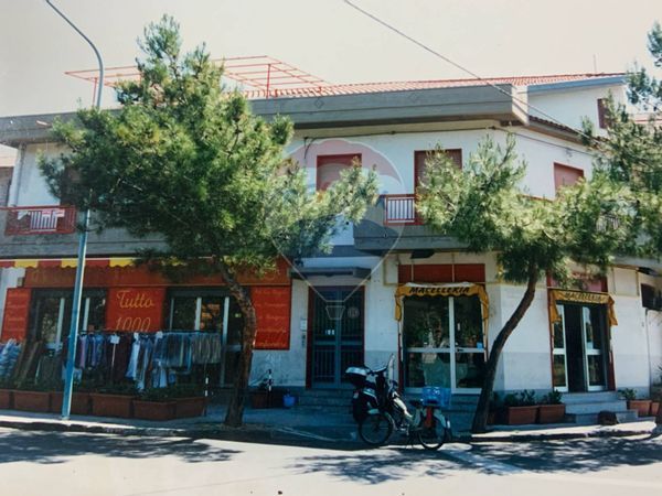 Locale Commerciale Belpasso, CT Affitto - Foto 2