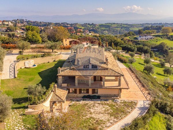 Villa singola Castelnuovo di Porto, RM Vendita - Foto 3
