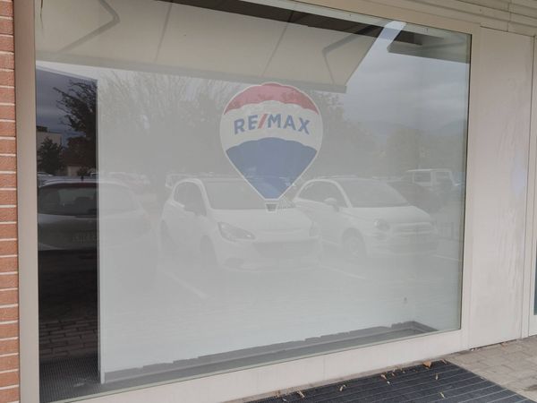 Commerciale Altro Zona Ospedale Nuovo, Foligno, PG Affitto - Foto 3