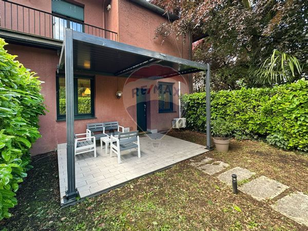 Appartamento Lesmo, MB Affitto