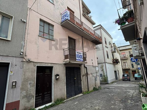 Casa Indipendente Castrovillari, CS Vendita