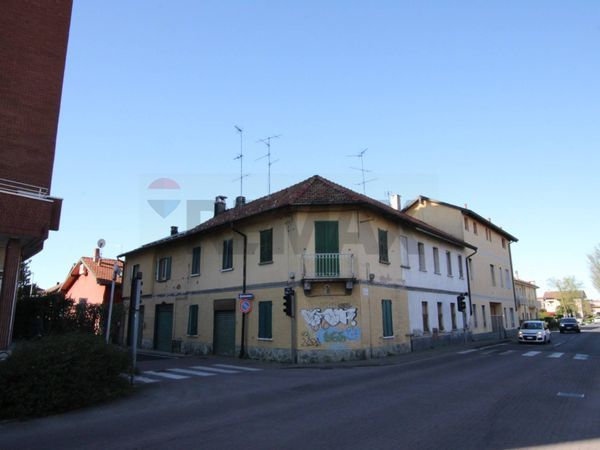 Appartamento Bariana, Garbagnate Milanese, MI Vendita
