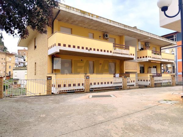 Appartamento Loreto Aprutino, PE Vendita - Foto 3