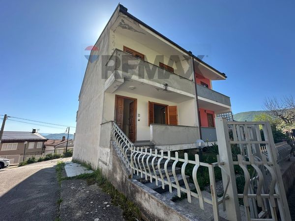 Casa Indipendente Scapoli, IS Vendita
