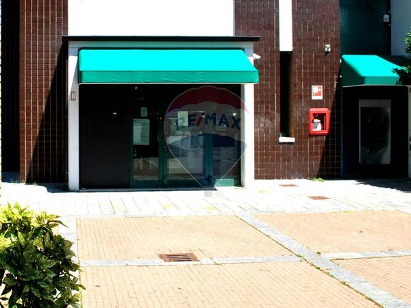 Negozio San Polo d'Enza, RE Affitto