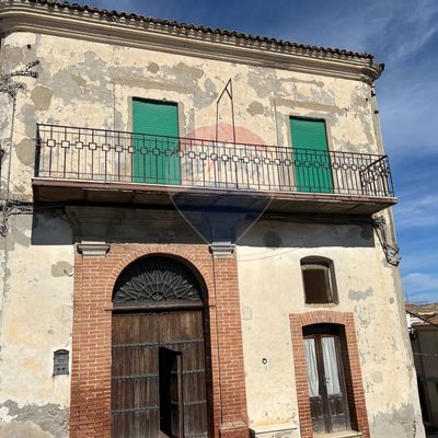 Casa Indipendente Grassano, MT Vendita